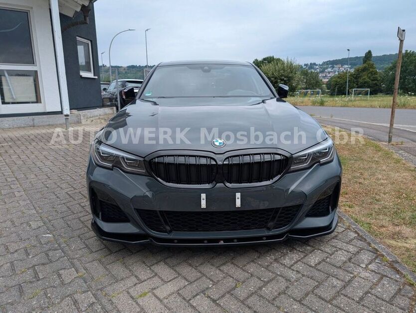 M340i
