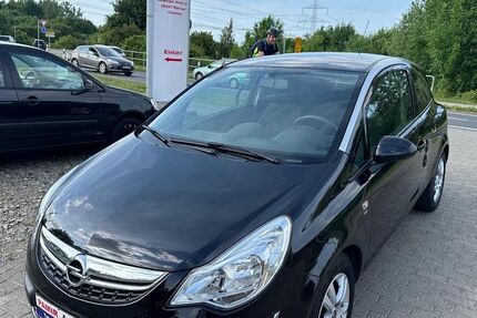 Opel Corsa 74.000 km 3.990 € Chemnitz 09114