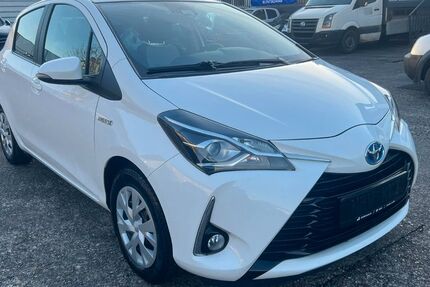 Toyota Yaris 119.188 km 11.700 &euro; Hamm 59067
