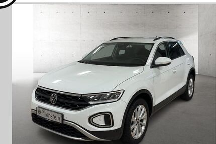 VW T-Roc 23.500 km 18.910 € Fürth 90762