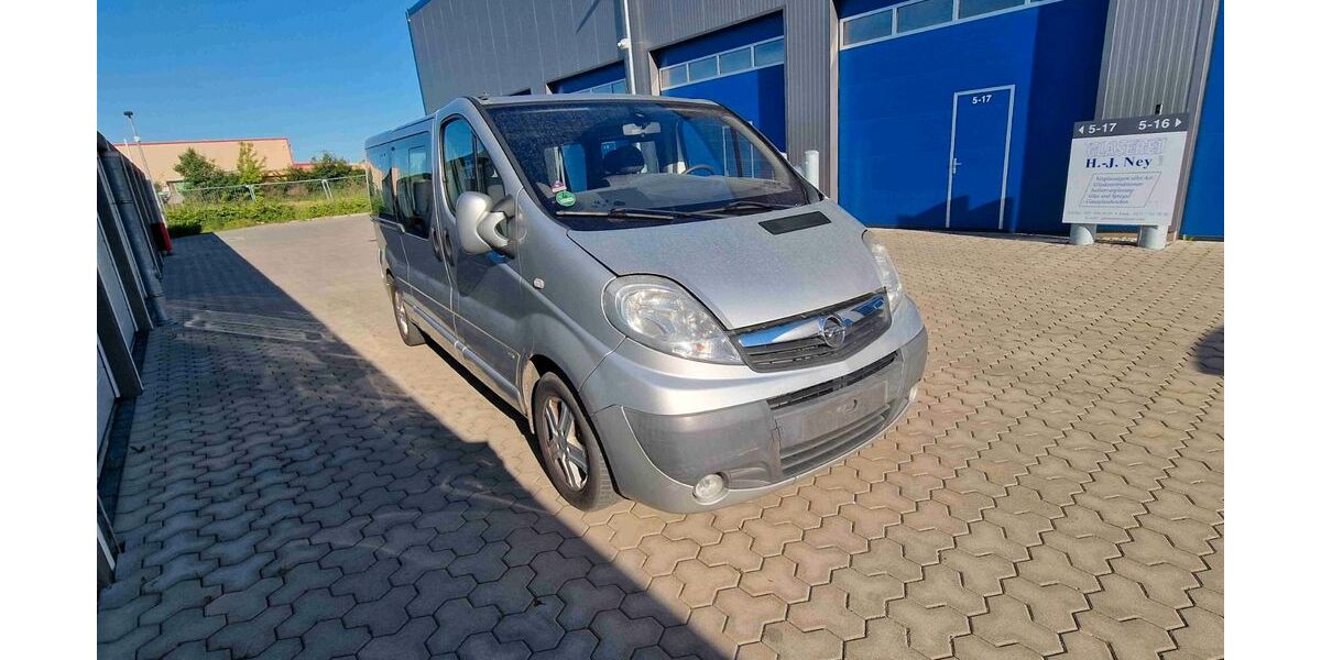 Opel Vivaro 178.000 km 12.200 &euro; Dahlwitz-Hoppegarten 15366