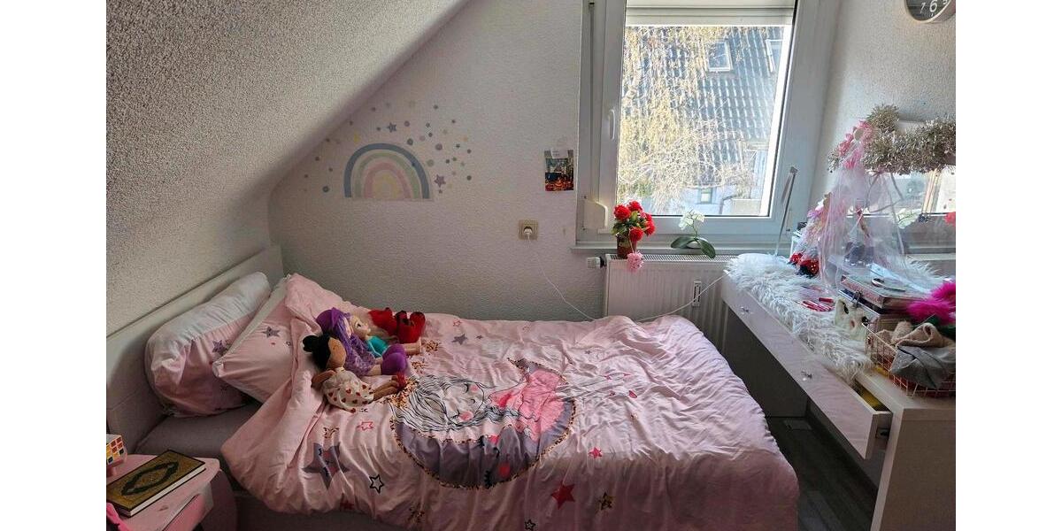 Doppelhaushälfte Villingen-Schwenningen Schwenningen - 8 Zimmer, 164 m&sup2;, 415.000&euro; | Angebot:26374778