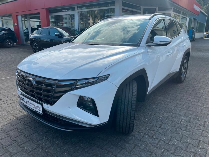 Hyundai TUCSON 48.650 km 25.690 € Remagen - Rolandseck 53424