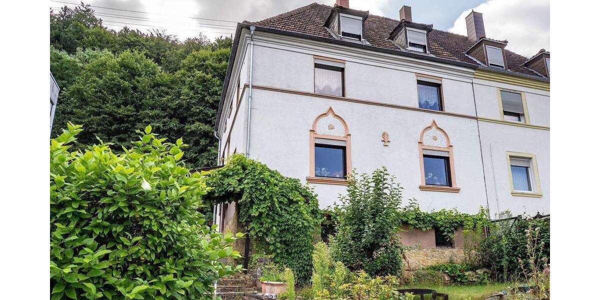 Mehrfamilienhaus, Wohnhaus Saarbrücken Scheidt - 9 Zimmer, 189 m&sup2;, 259.000&euro; | Angebot:26344741