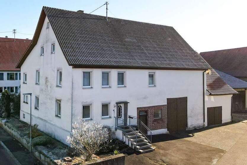 Haus zum Kaufen in Inneringen 159.000 € 137.24 m²
