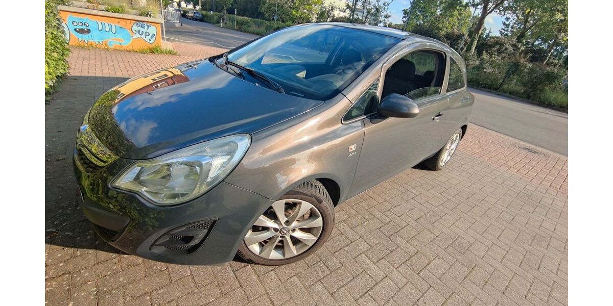 Opel Corsa 200.000 km 2.900 &euro; Neu edingen 68535