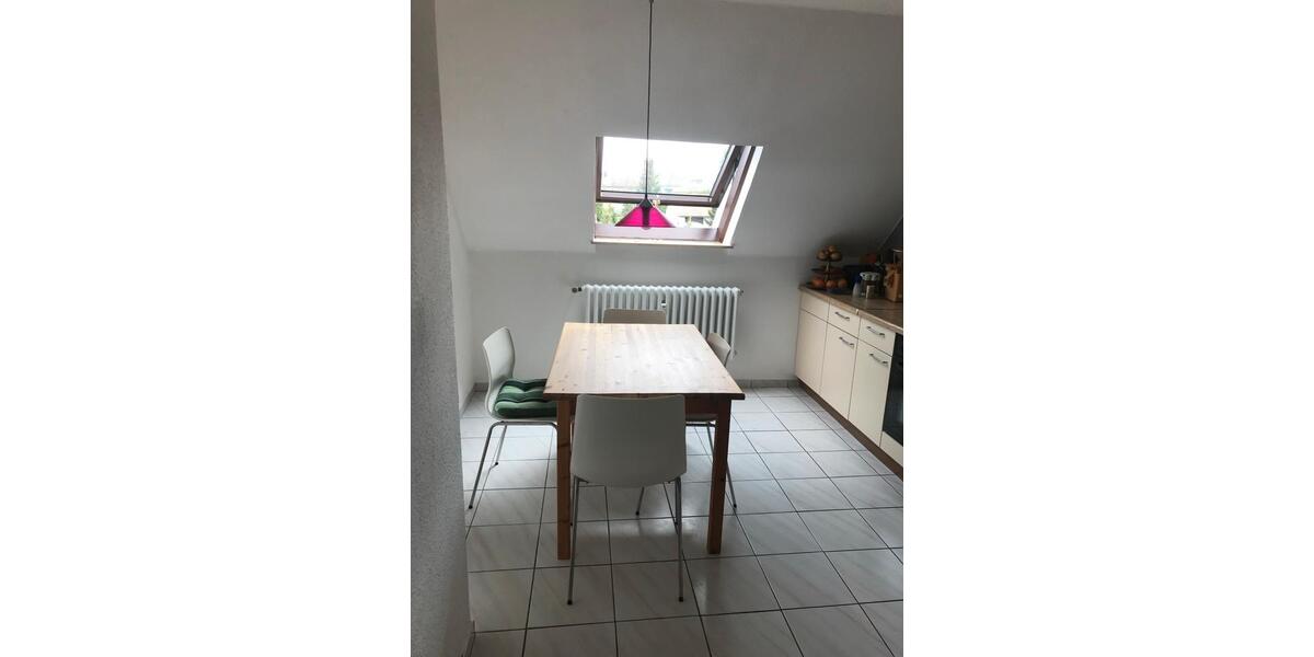 Dachgeschoßwohnung Dittelbrunn - 1 Zimmer, 72 m&sup2;, 199.000&euro; | Angebot:27077520