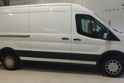 Ford Transit 130.300 km 16.900 &euro; Bergen 83346