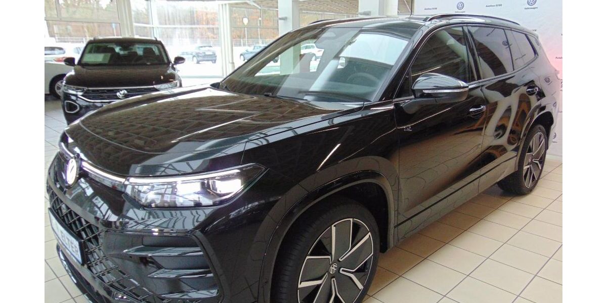 VW Tayron 4.444 km 57.490 &euro; Lauta 02991