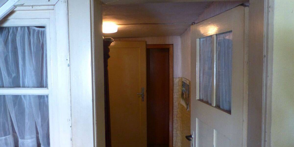 Einfamilienhaus Grünberg Stangenrod - 1 Zimmer, 260 m&sup2;, 285.000&euro; | Angebot:25400457