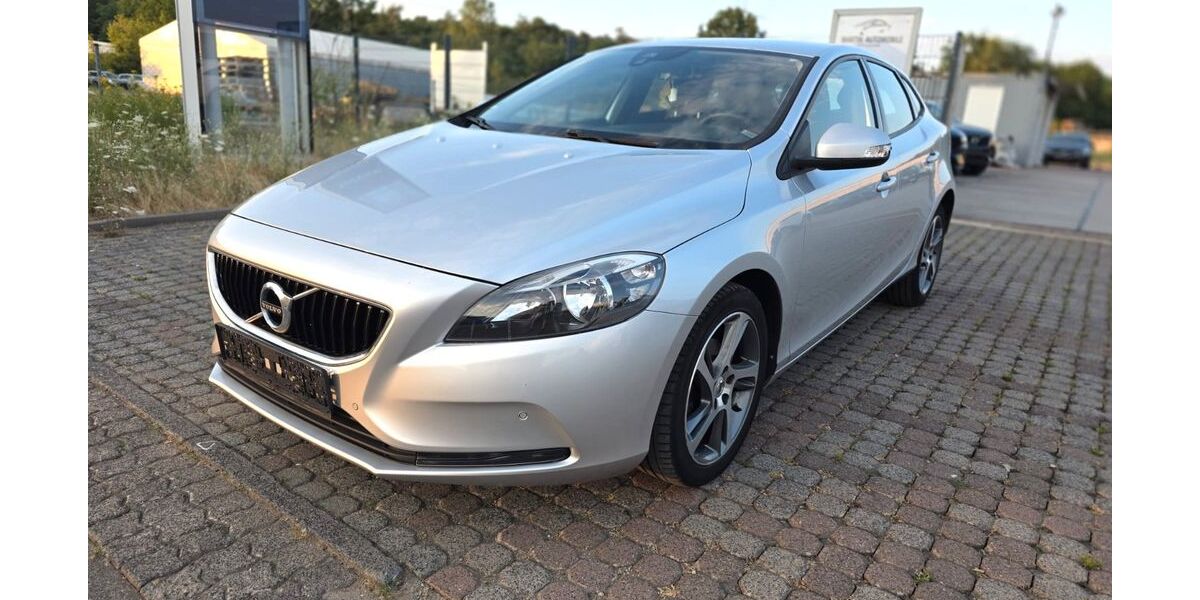 Volvo V40 115.200 km 9.500 &euro; Kleinostheim 63801