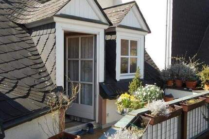 Gemütliche Dachgeschoss-Wohnung in der Altstadt 2 zimmer