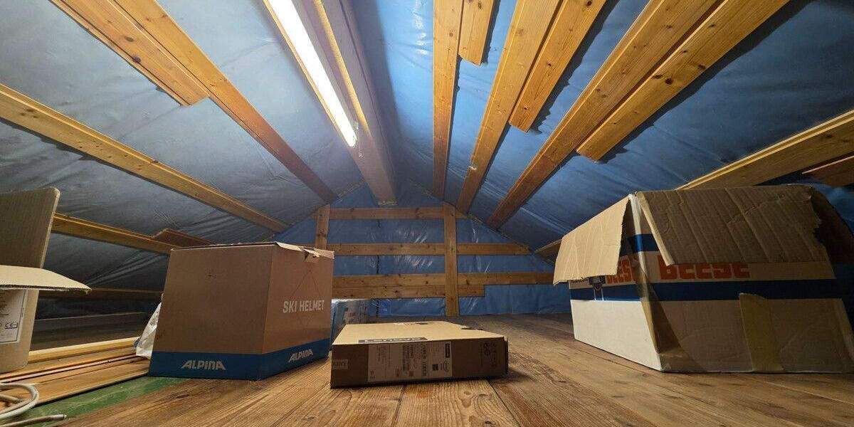 Reihenendhaus Aue-Bad Schlema Schlema - 6 Zimmer, 160 m&sup2;, 270.000&euro; | Angebot:25688337