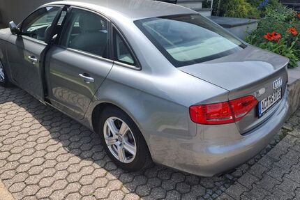 Audi A4 56.000 km 10.400 &euro; Langerwehe 52379