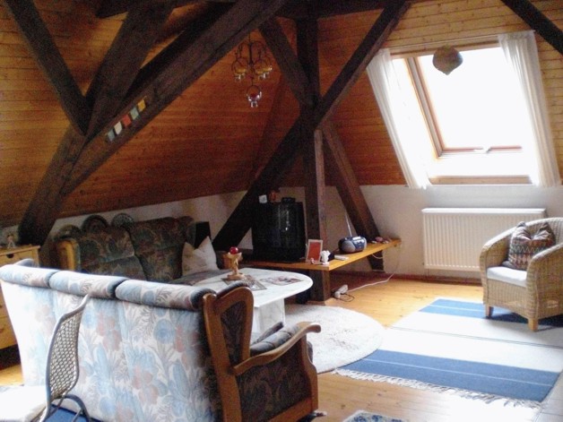 Gemütliche Dachgeschoss-Maisonette Wohnung im Grünen - Etagenwohnung Stadlern | Angebot:22372800