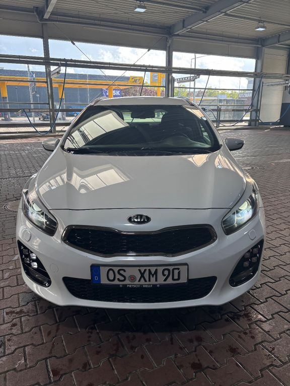 Kia ceed Sportswagon 136.775 km 9.100 € Ostercappeln 49179
