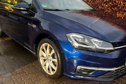 VW Golf 122.128 km 15.600 &euro; Höxter 37671