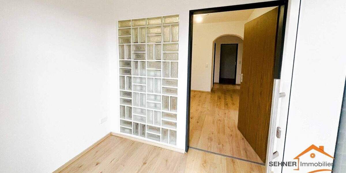 Etagenwohnung Sundern Langscheid - 2 Zimmer, 90 m&sup2;, 159.000&euro; | Angebot:25678848