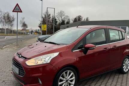 Ford B-Max 32.350 km 9.485 &euro; Pirna 01796