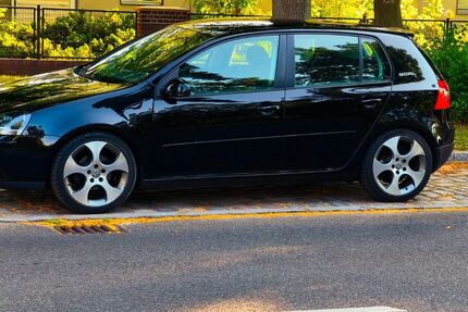 VW Golf 197.500 km 3.200 &euro; Hohen Neuendorf 16540