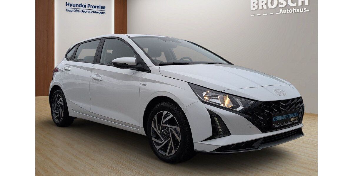 Hyundai i20 14.000 km 18.995 &euro; Durach 87471