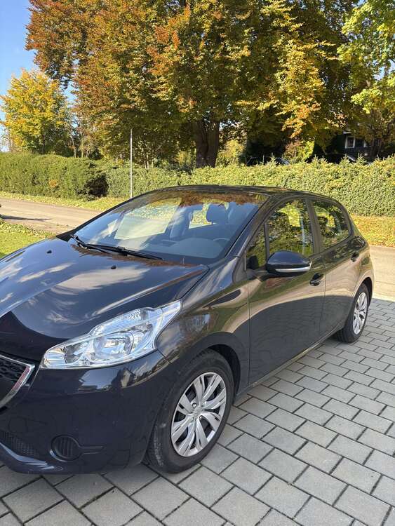 Peugeot 208 149.990 km 5.400 € Messkirch 88605
