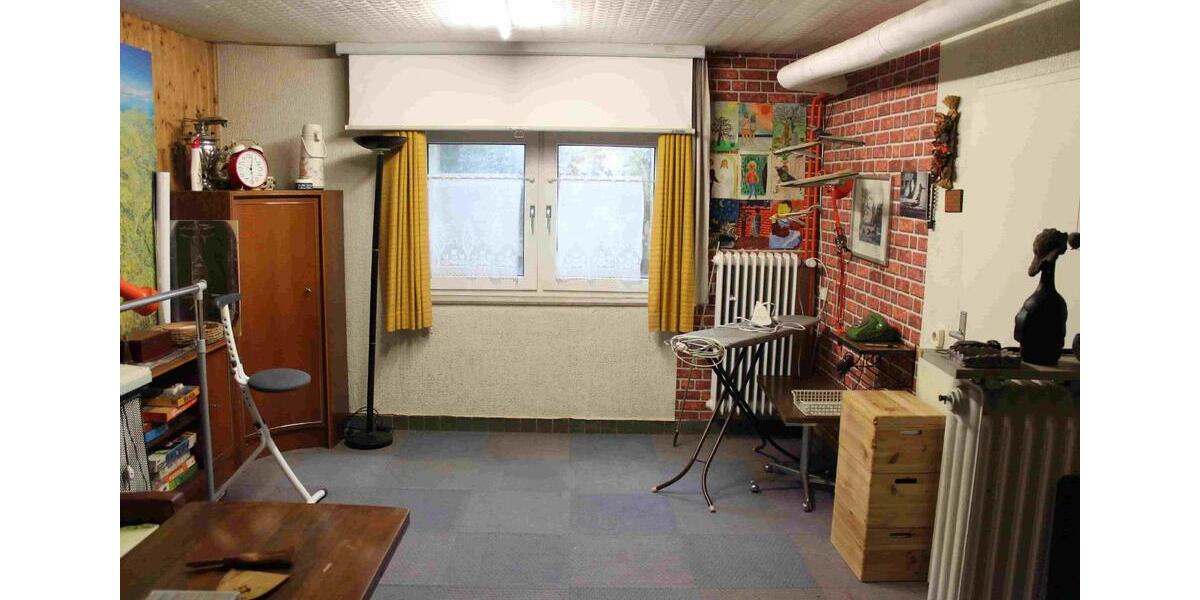 Einfamilienhaus Sankt Ingbert - 6 Zimmer, 148 m&sup2;, 330.000&euro; | Angebot:26649300