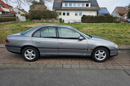 Opel Omega