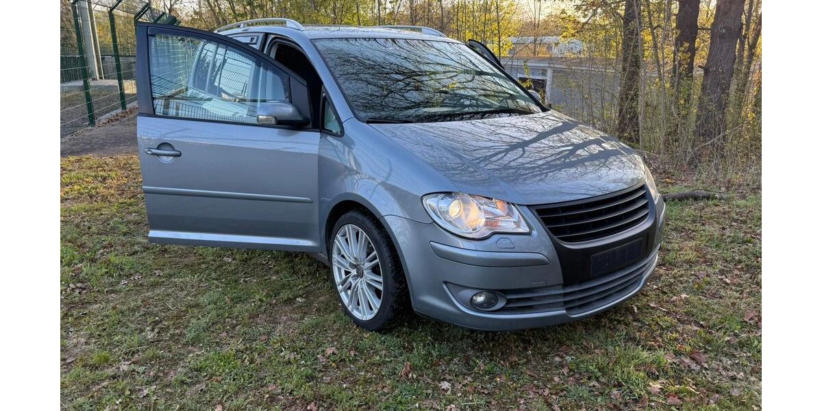 VW Touran 162.892 km 4.500 &euro; Chemnitz 09122