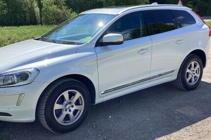 Volvo XC60 118.600 km 18.900 &euro; Konstanz 78462