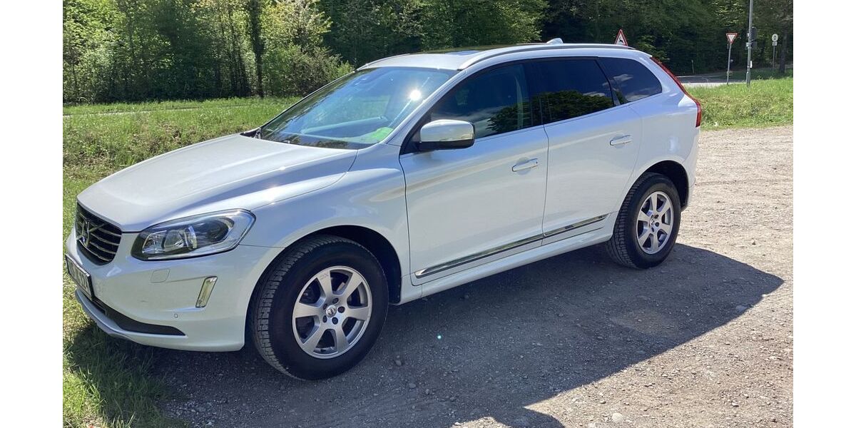Volvo XC60 118.600 km 18.900 &euro; Konstanz 78462