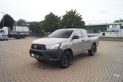 Toyota Hilux 89.000 km 21.990 &euro; Norderstedt (Hamburg) 22848