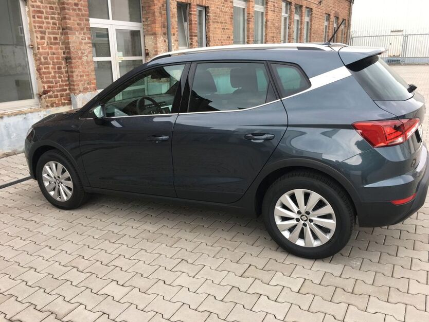 Seat Arona 49.000 km 11.900 € Bonn 53177