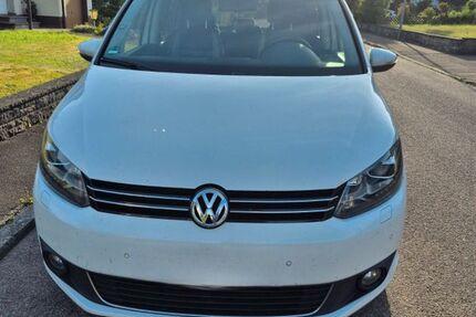 VW Touran 248.000 km 6.999 &euro; Ellwangen 73479