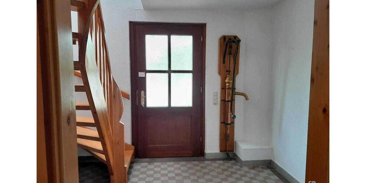 Einfamilienhaus Leopoldshöhe - 5 Zimmer, 140 m&sup2;, 350.000&euro; | Angebot:27126213