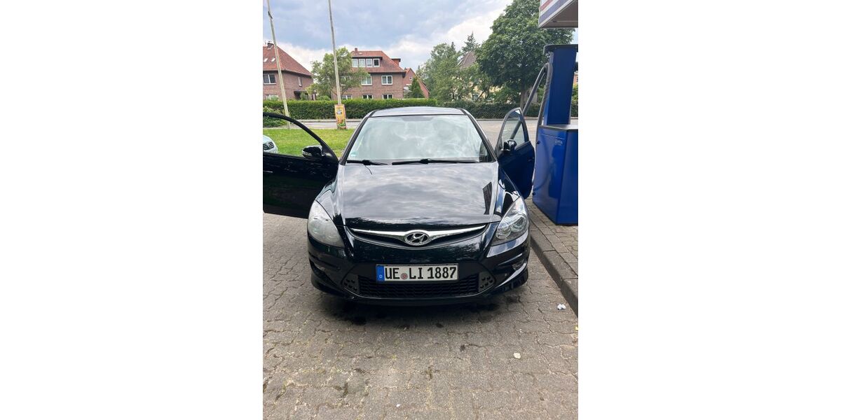 Hyundai i30 155.000 km 3.000 &euro; Suderburg 29556