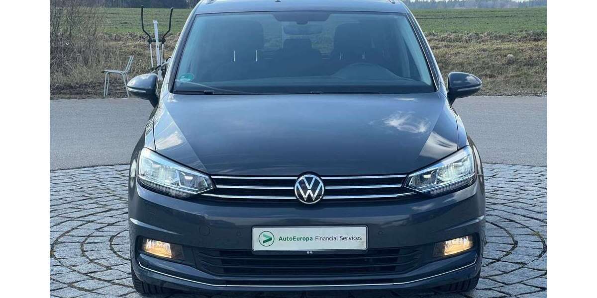 VW Touran 138.220 km 21.499 &euro; freienried 86495