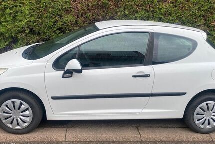 Peugeot 207 110.000 km 2.000 € Salach 73084