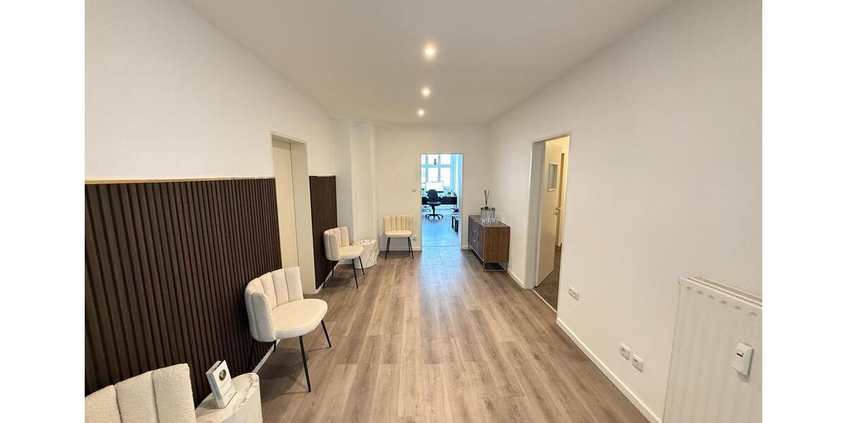 Gewerbeobjekt Augsburg - 1.000&euro; | Angebot:26385019