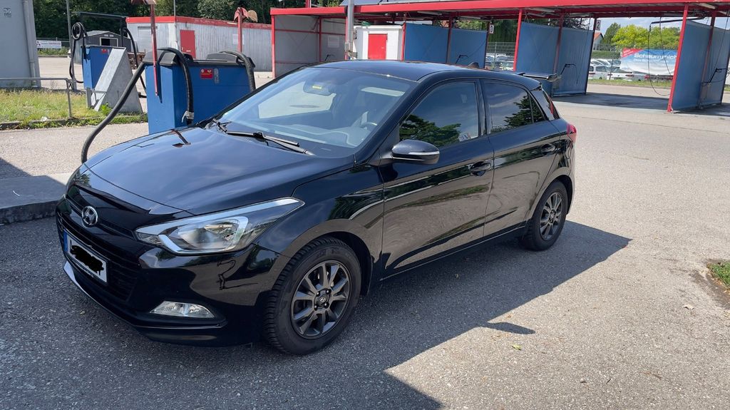 Hyundai i20 107.165 km 7.000 &euro; Schwabmünchen 86830