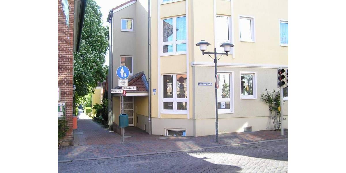 Etagenwohnung Eutin - 2 Zimmer, 54 m&sup2;, 488&euro; | Angebot:26853396