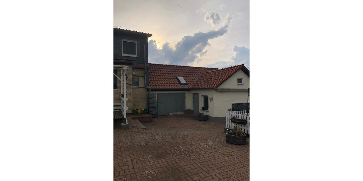 Doppelhaushälfte Helmstedt - 4.5 Zimmer, 120 m&sup2;, 850&euro; | Angebot:26417079