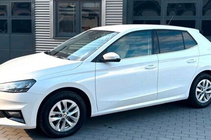 Skoda Fabia 25.275 km 16.900 &euro; Birgel 54587