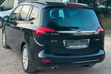Opel Zafira 179.000 km 2.750 &euro; Greiz 07973