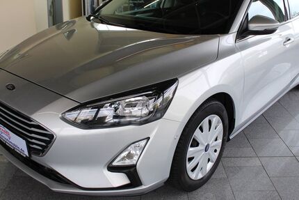 Ford Focus 31.211 km 14.888 € Wölfersheim 61200