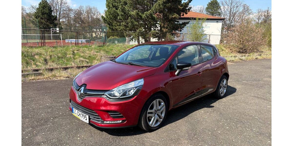 Renault Clio 18.500 km 7.800 &euro; Werdau 08412