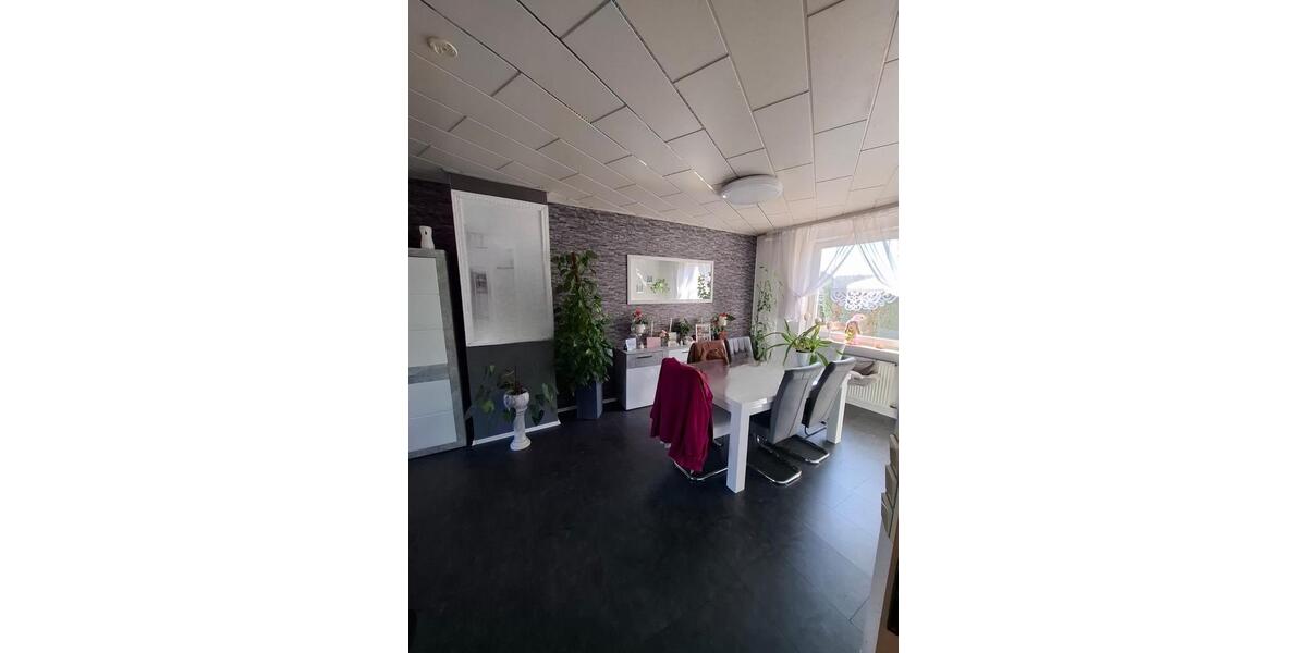 Doppelhaushälfte Wächtersbach - 6 Zimmer, 136 m&sup2;, 293.000&euro; | Angebot:26059591