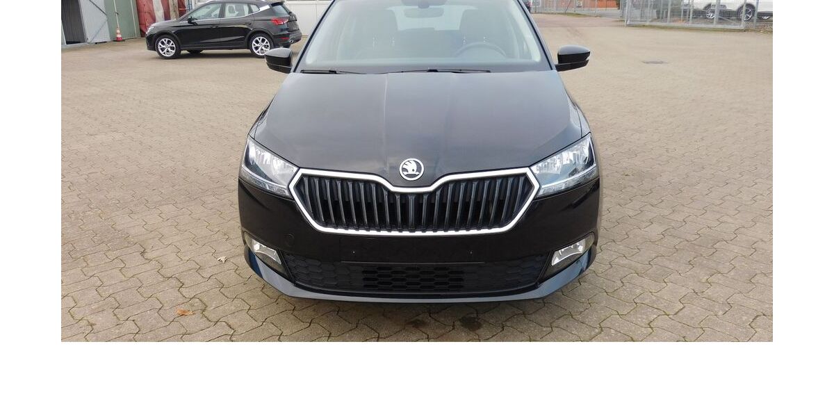 Skoda Fabia 25.700 km 15.990 &euro; Vordorf 38533