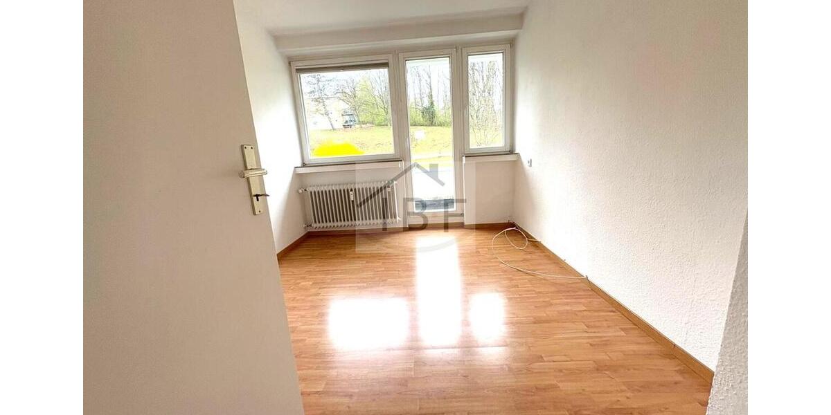 Einfamilienhaus Siegen Kaan-Marienborn - 3 Zimmer, 106 m&sup2;, 1.000&euro; | Angebot:26060426