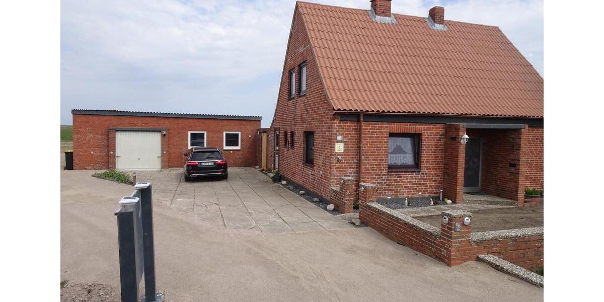 HAUS + extra Wohnung Friedrichskoog Nordsee + großem Grundstück 9 zimmer
